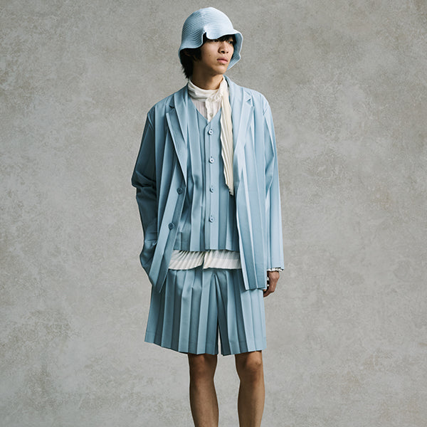 HOMME PLISSÉ ISSEY MIYAKE EDGE ENSEMBLE Présentation “EDGE ENSEMBLE” – ISSEY MIYAKE EU