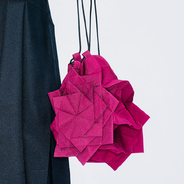 Introducing Item “STANDARD BAG COLOR” – ISSEY MIYAKE EU