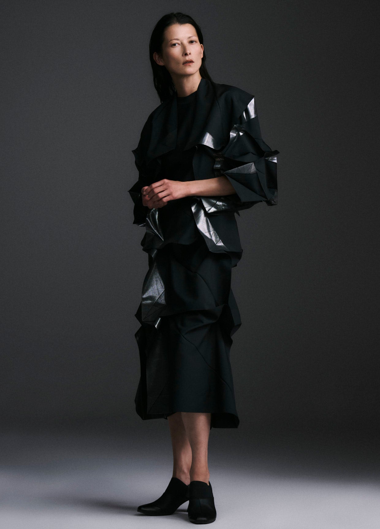 132 5. ISSEY MIYAKE LOOK 07 – ISSEY MIYAKE EU