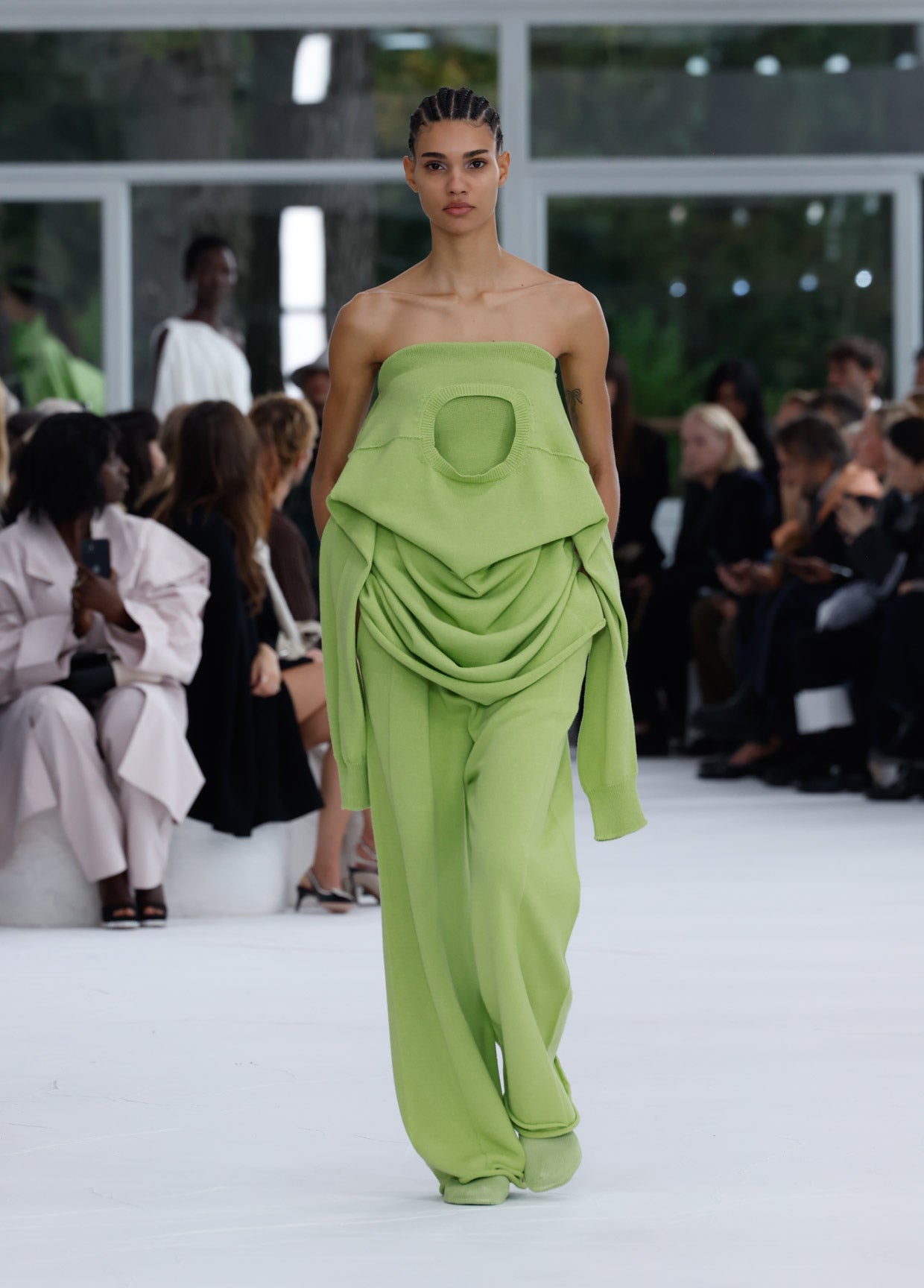 ISSEY MIYAKE SPRING SUMMER 2025 COLLECTIONS 28 – ISSEY MIYAKE EU
