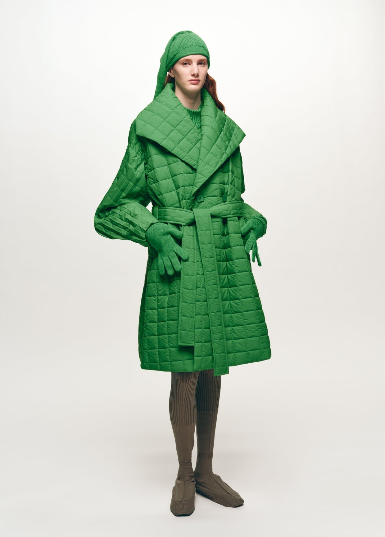 ISSEY MIYAKE 1325. アシンメトリー　ロング　コート ISSEY MIYAKE LOOK 43 – ISSEY MIYAKE EU