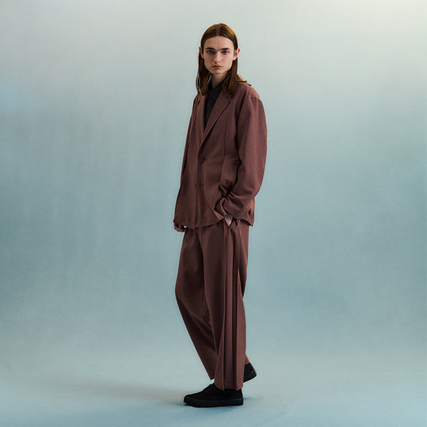 パンツ ISSEY MIYAKE IM MEN WINGS アイテムのご紹介「WINGS」 – isseymiyake.com