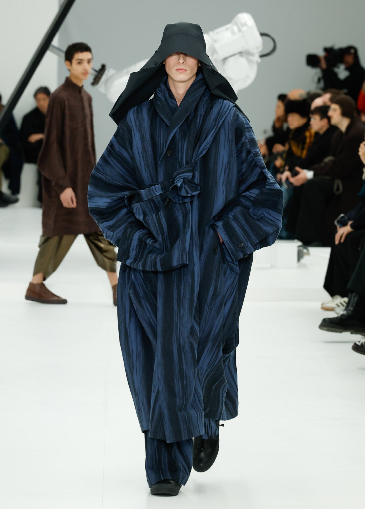 IM MEN AUTUMN WINTER 2025/26 COLLECTION 25 – ISSEY MIYAKE EU