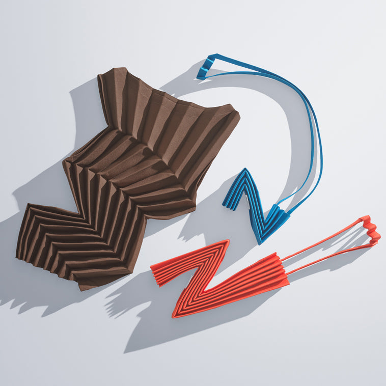 Introducing Items “ZIG ZAG PLEATS” “ZIG ZAG PLEATS BAG” – ISSEY