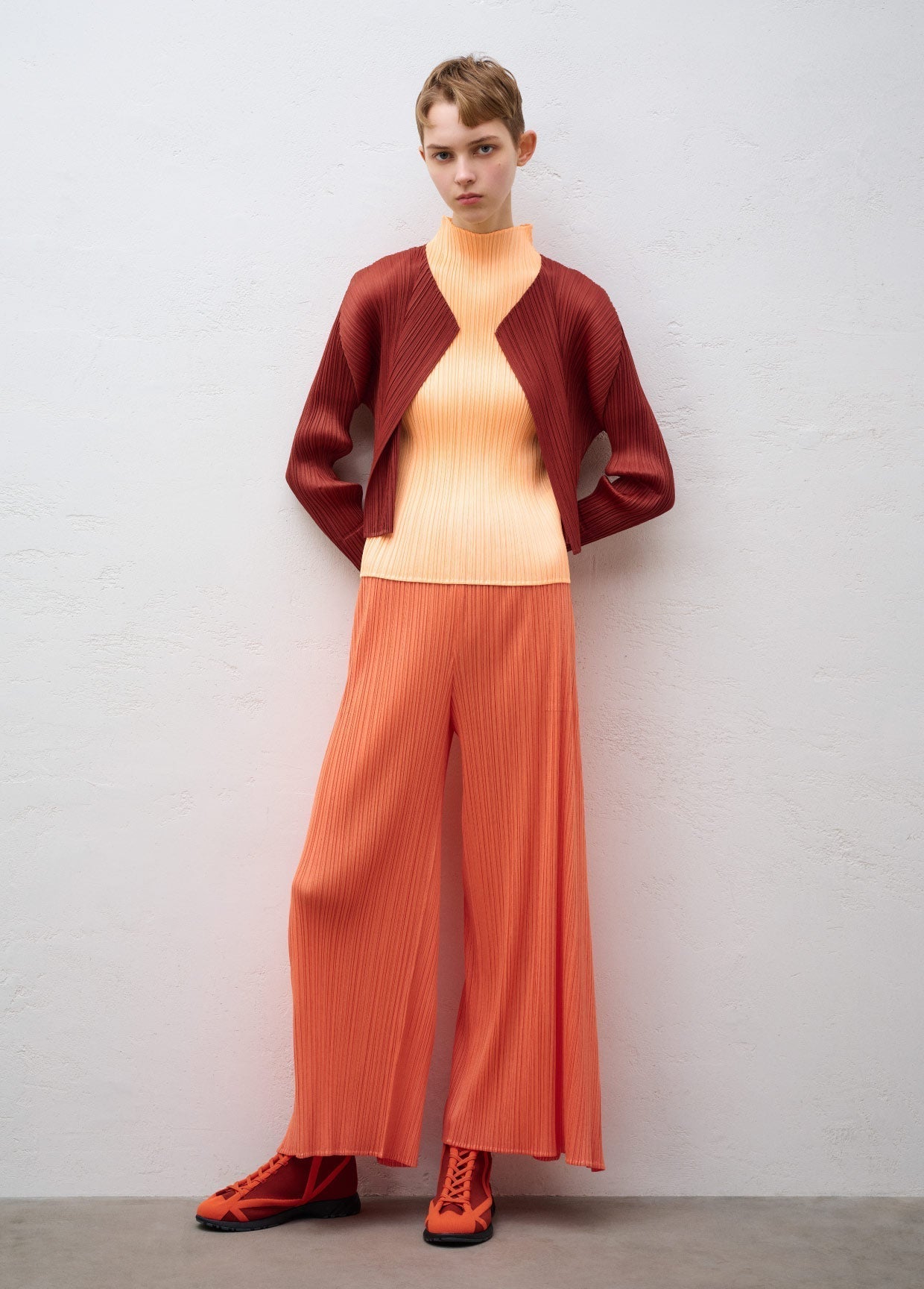 PLEATS PLEASE ISSEY MIYAKE LOOK 20 – ISSEY MIYAKE EU