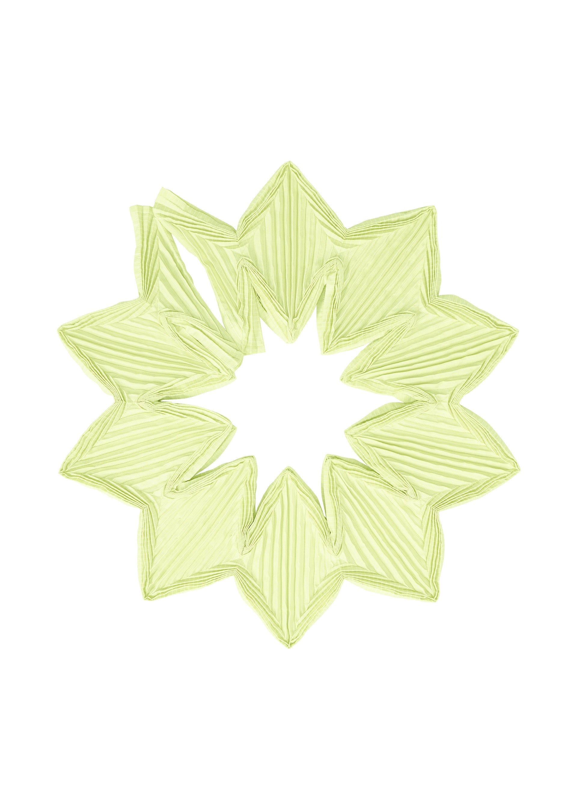 TYPE-O STOLE 002 Stole Light Green – ISSEY MIYAKE EU