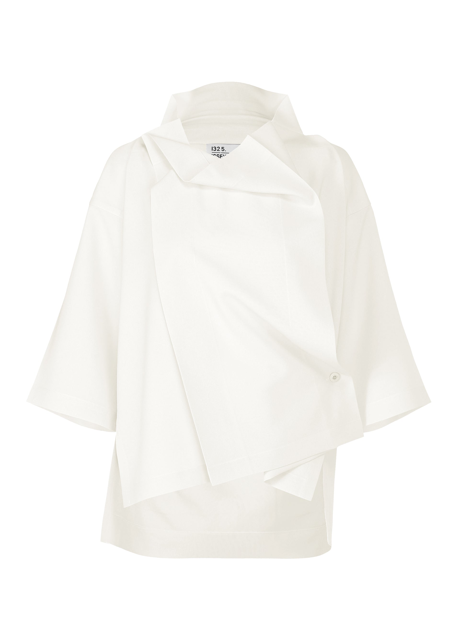 Me by ISSEY MIYAKE ハイネック半袖トップス 白 FLAT TUCK T Shirt White – ISSEY MIYAKE EU