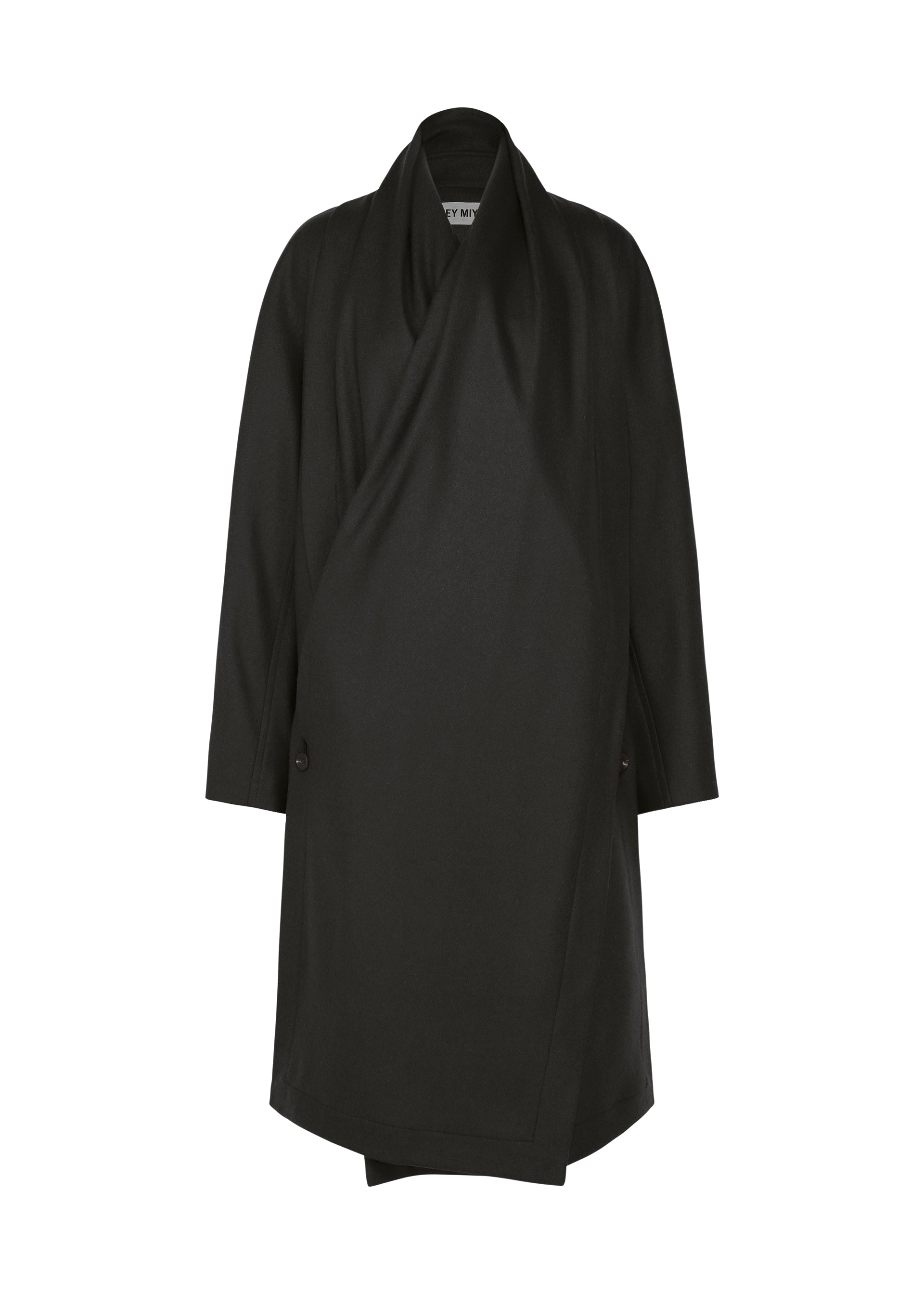MANNER Coat Black – ISSEY MIYAKE EU