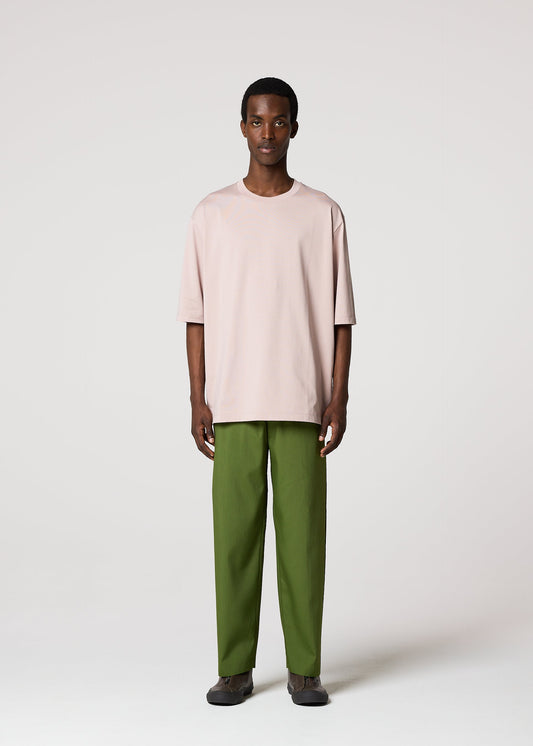 A model wears the IM Men 602 JERSEY STITCH t shirt.