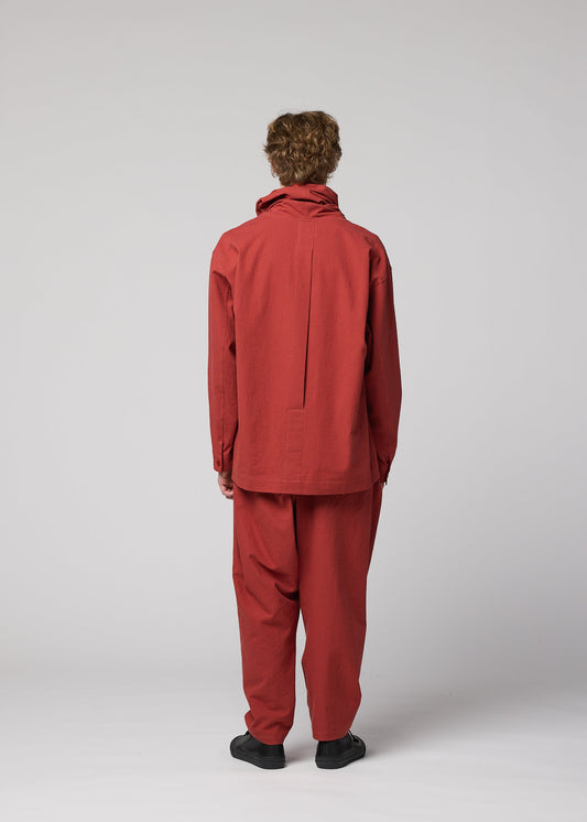 A model wears the IM MEN COTTON YAK trousers.