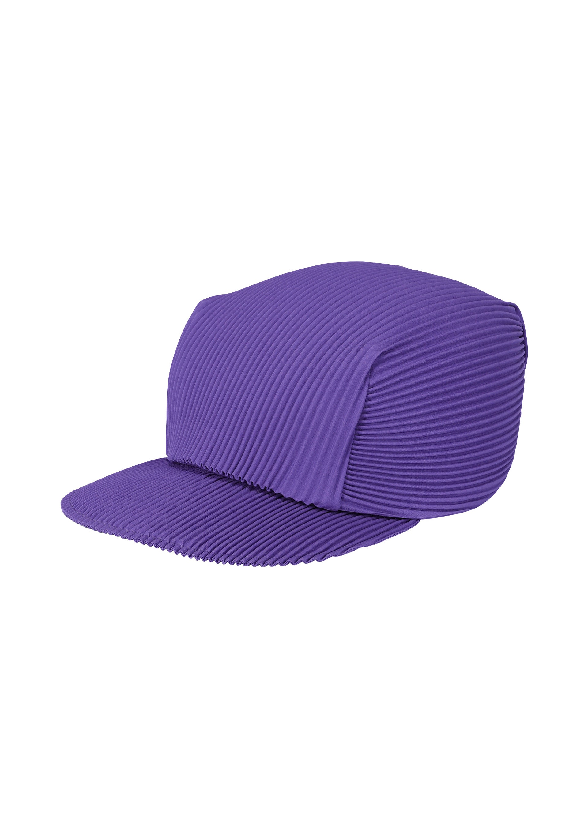 MADAME-T JANUARY Cap Purple – ISSEY MIYAKE EU