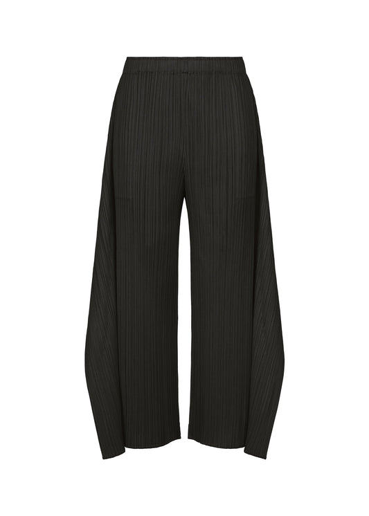 A product shot of the PLEATS PLEASE ISSEY MIYAKE MONTHLY COLORS : SEPTEMBER trousers in black.