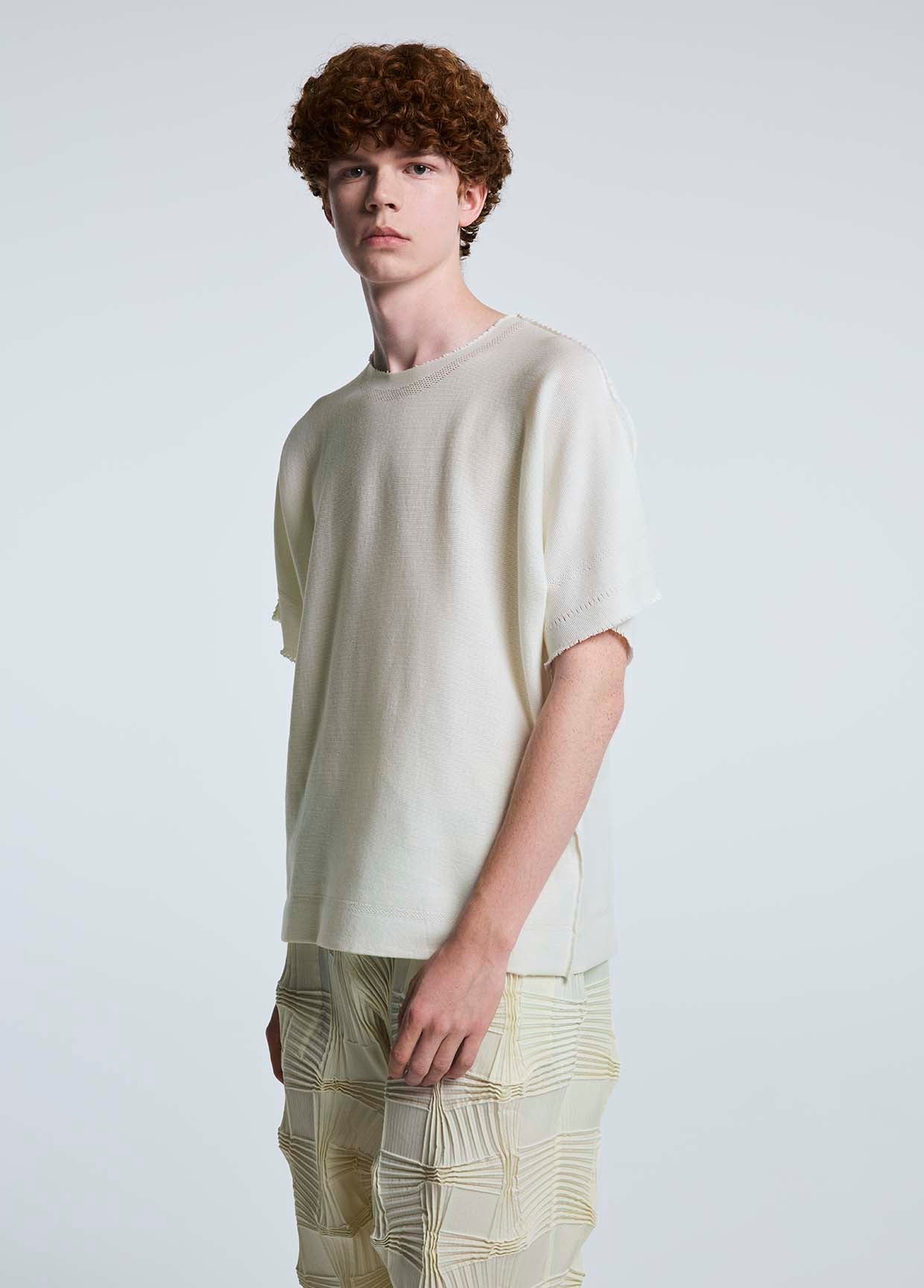 A-POC ABLE ISSEY MIYAKE LOOK 01