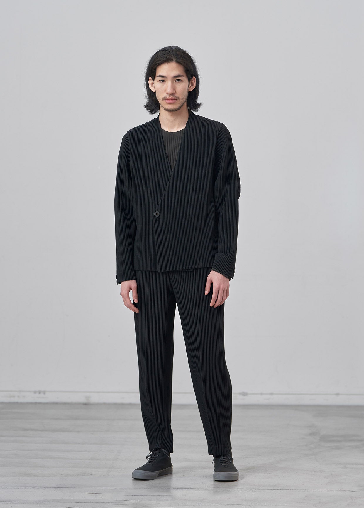 HOMME PLISSÉ ISSEY MIYAKE COLLECTIONS AUTUMN WINTER 2021/22