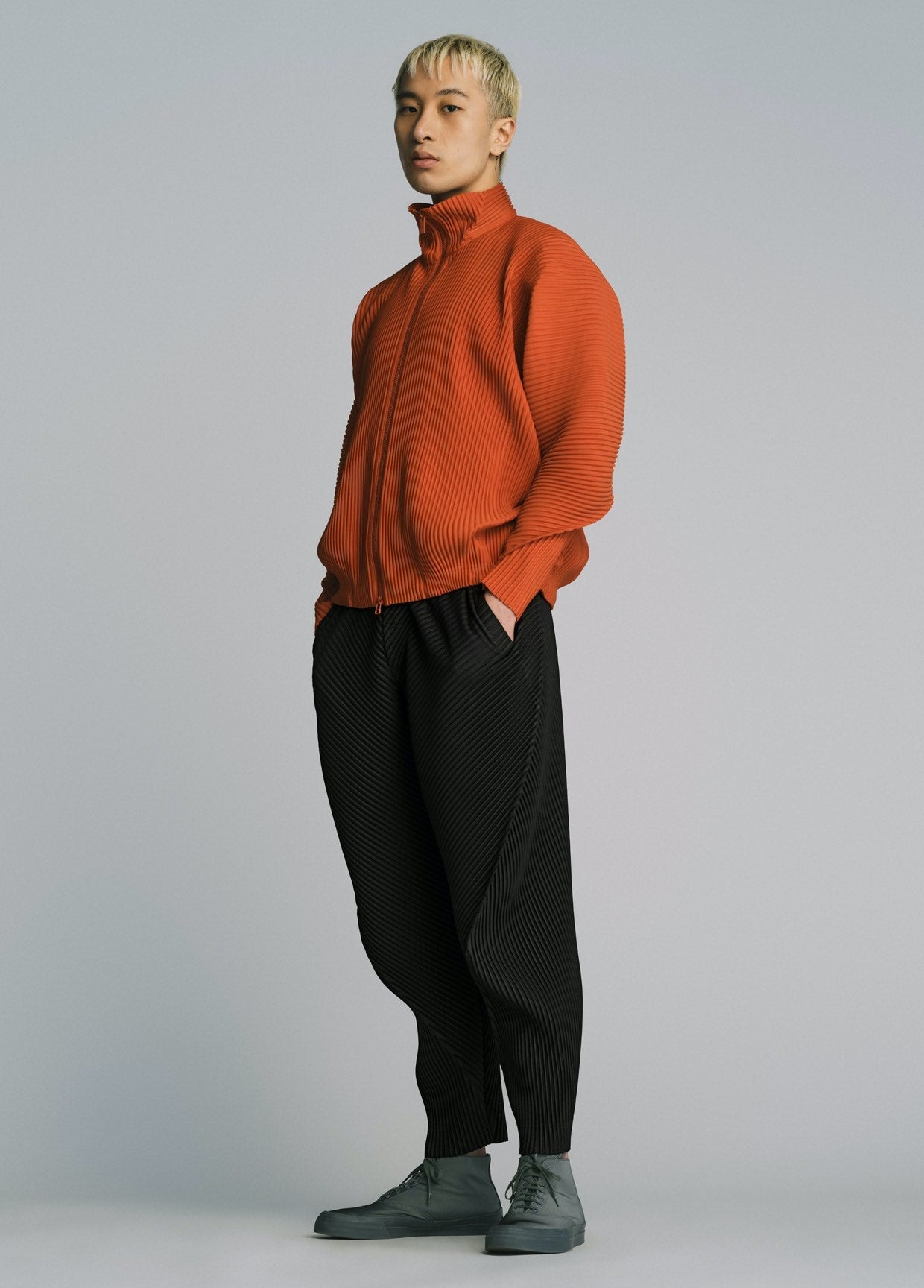 HOMME PLISSÉ ISSEY MIYAKE COLLECTIONS AUTUMN WINTER 2022/23