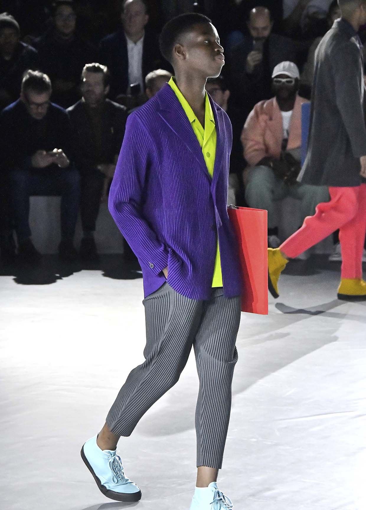 HOMME PLISSÉ ISSEY MIYAKE COLLECTIONS AUTUMN WINTER 2020/21