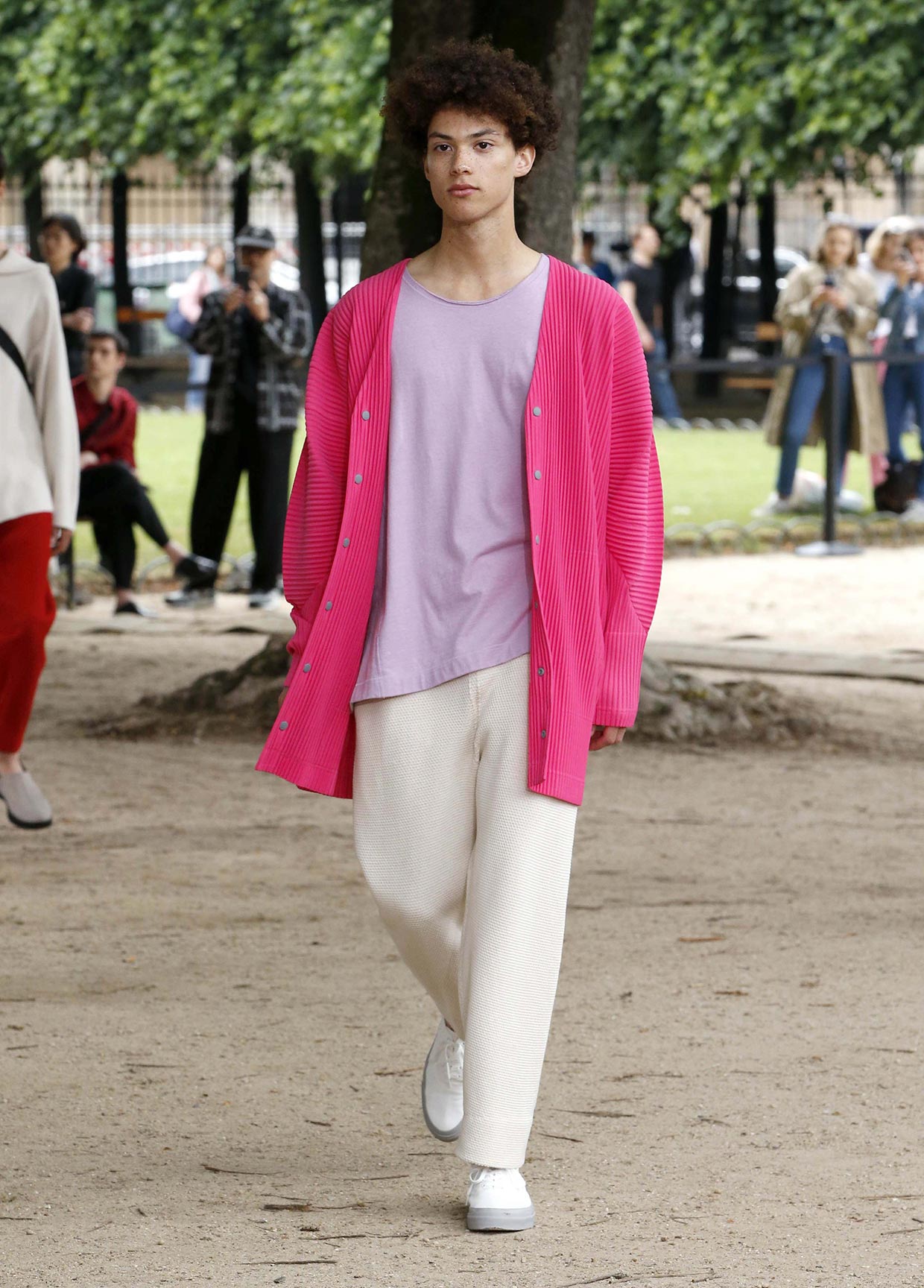 HOMME PLISSÉ ISSEY MIYAKE COLLECTIONS SPRING SUMMER 2020 – ISSEY