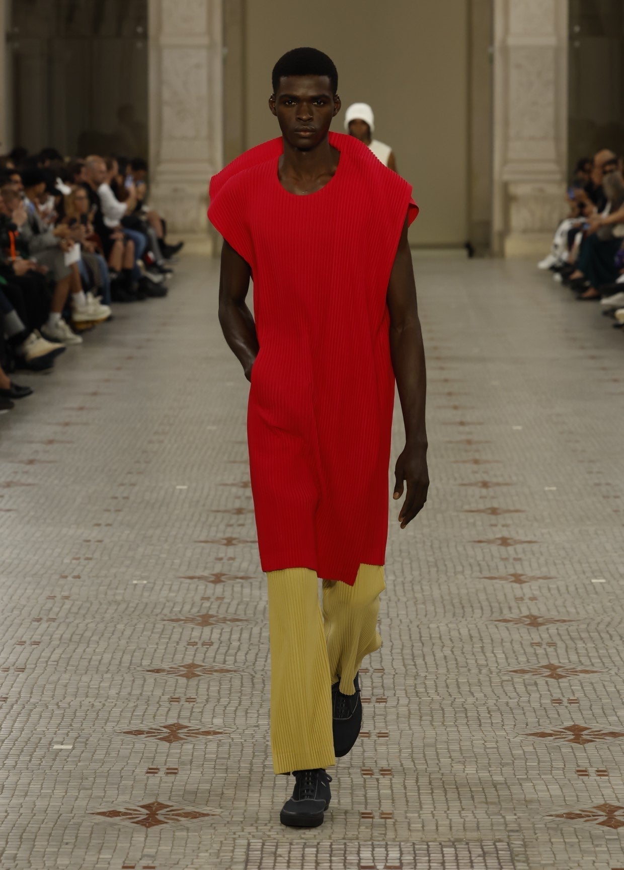 HOMME PLISSÉ ISSEY MIYAKE COLLECTIONS SPRING SUMMER 2024 – ISSEY