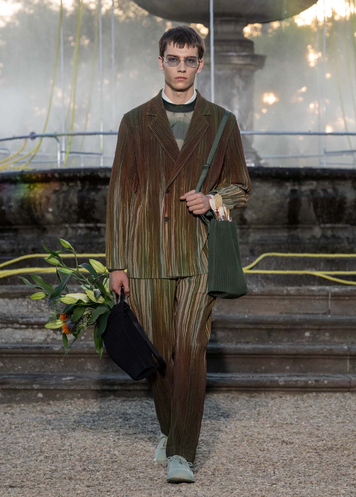 HOMME PLISSÉ ISSEY MIYAKE SPRING SUMMER 2026 COLLECTIONS 31