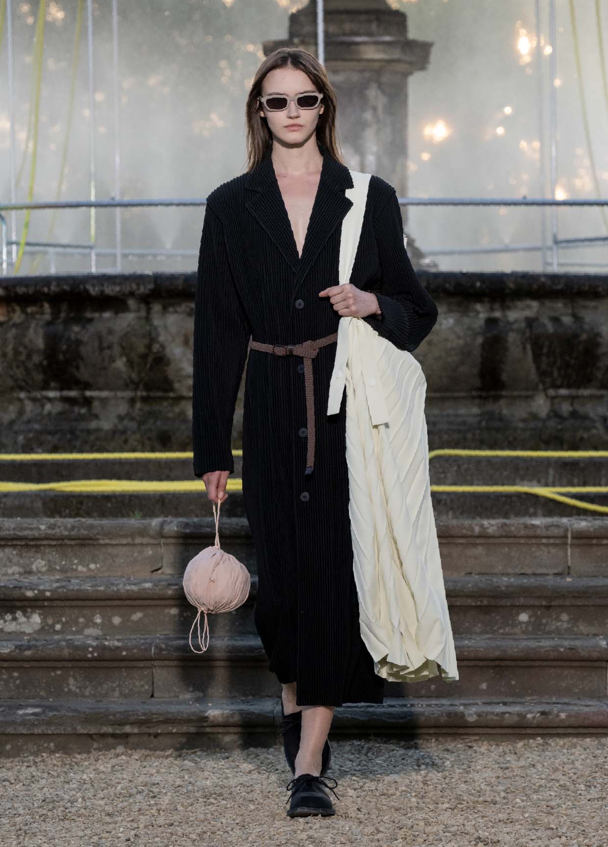 HOMME PLISSÉ ISSEY MIYAKE SPRING SUMMER 2026 COLLECTIONS 32