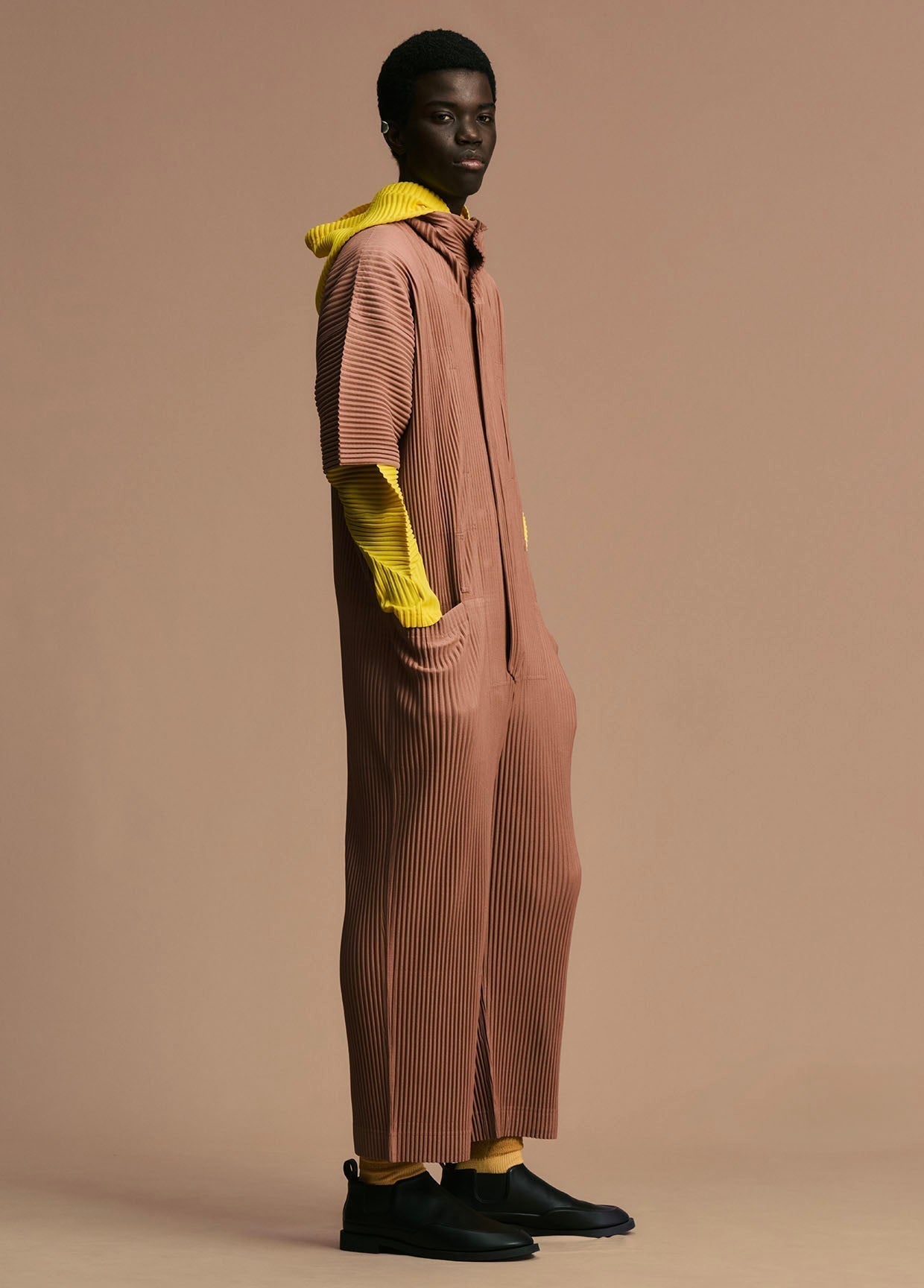 HOMME PLISSÉ ISSEY MIYAKE LOOK 08