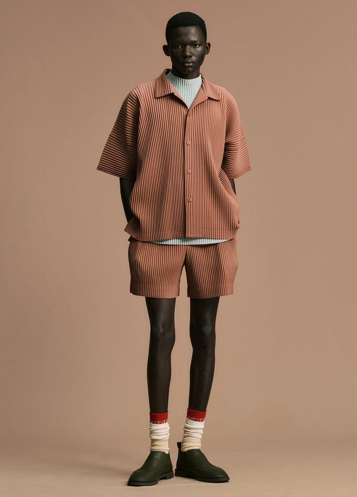 HOMME PLISSÉ ISSEY MIYAKE LOOK 06