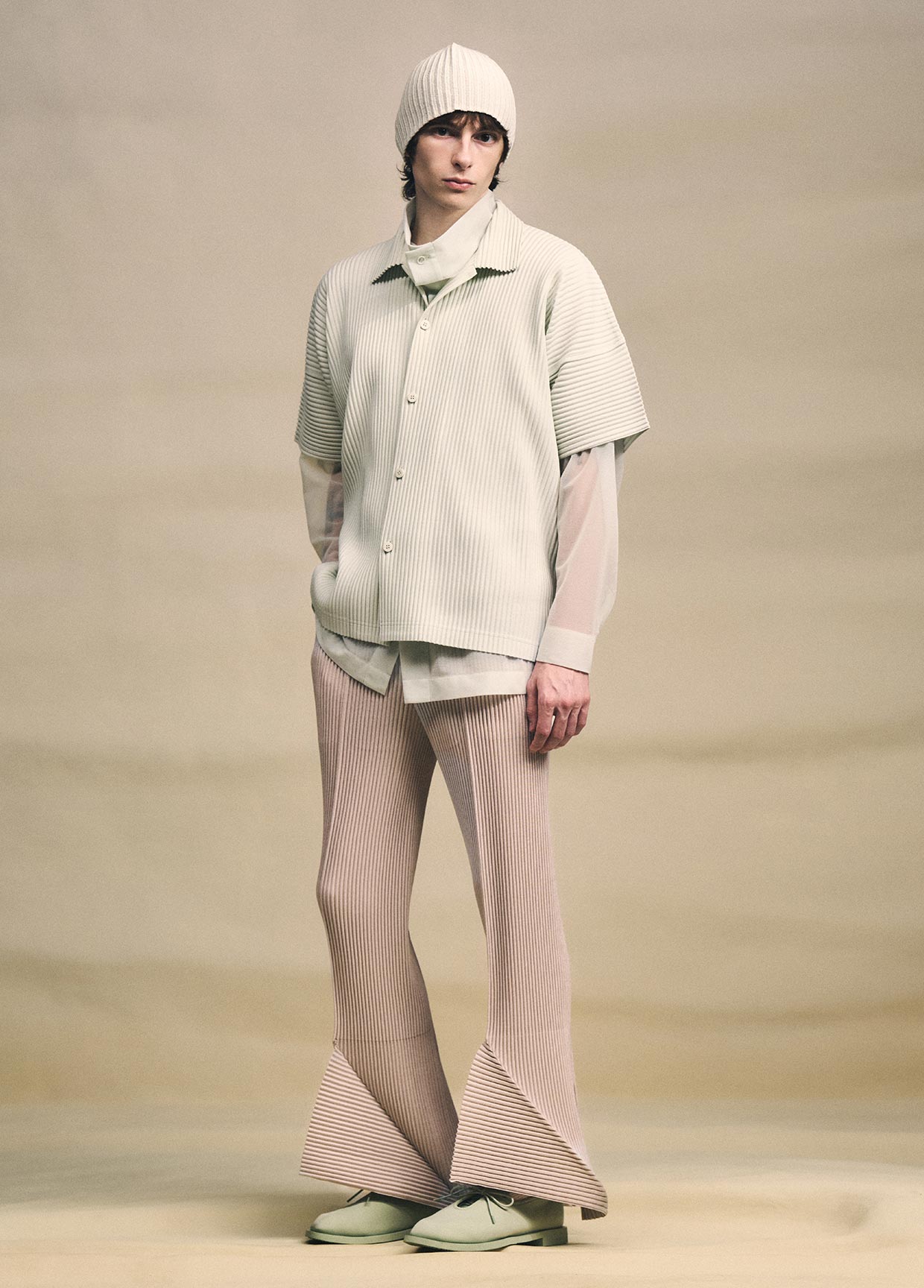 HOMME PLISSÉ ISSEY MIYAKE LOOK 25