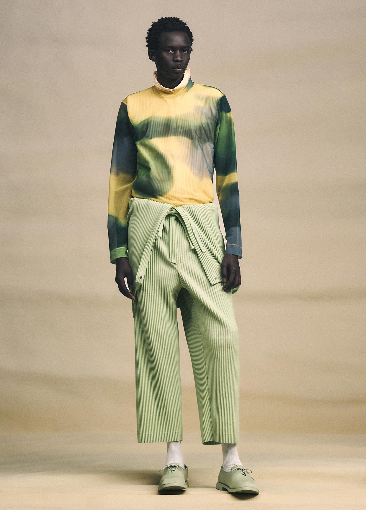 HOMME PLISSÉ ISSEY MIYAKE LOOK 24