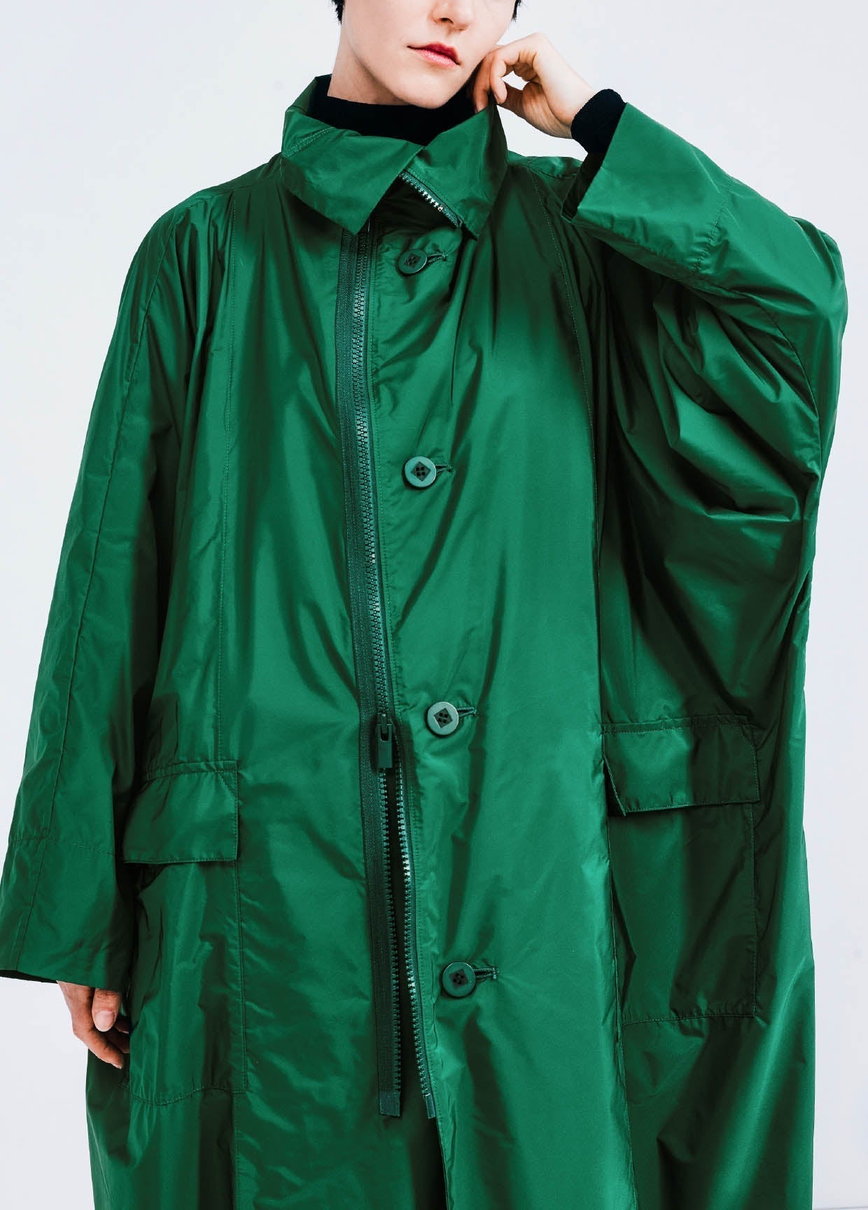 132 5. ISSEY MIYAKE LOOK 19