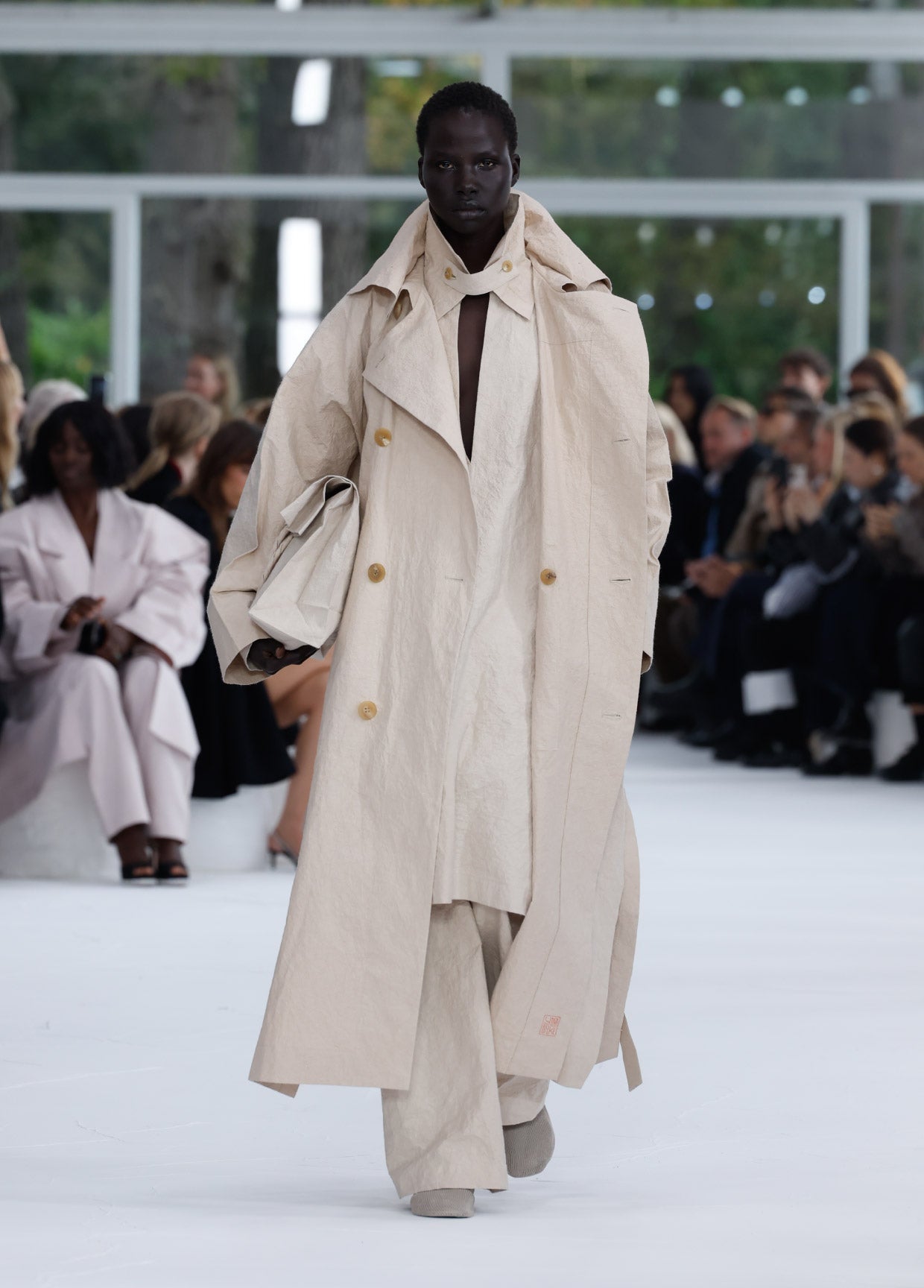 ISSEY MIYAKE COLLECTIONS SPRING SUMMER 2025 – ISSEY MIYAKE EU