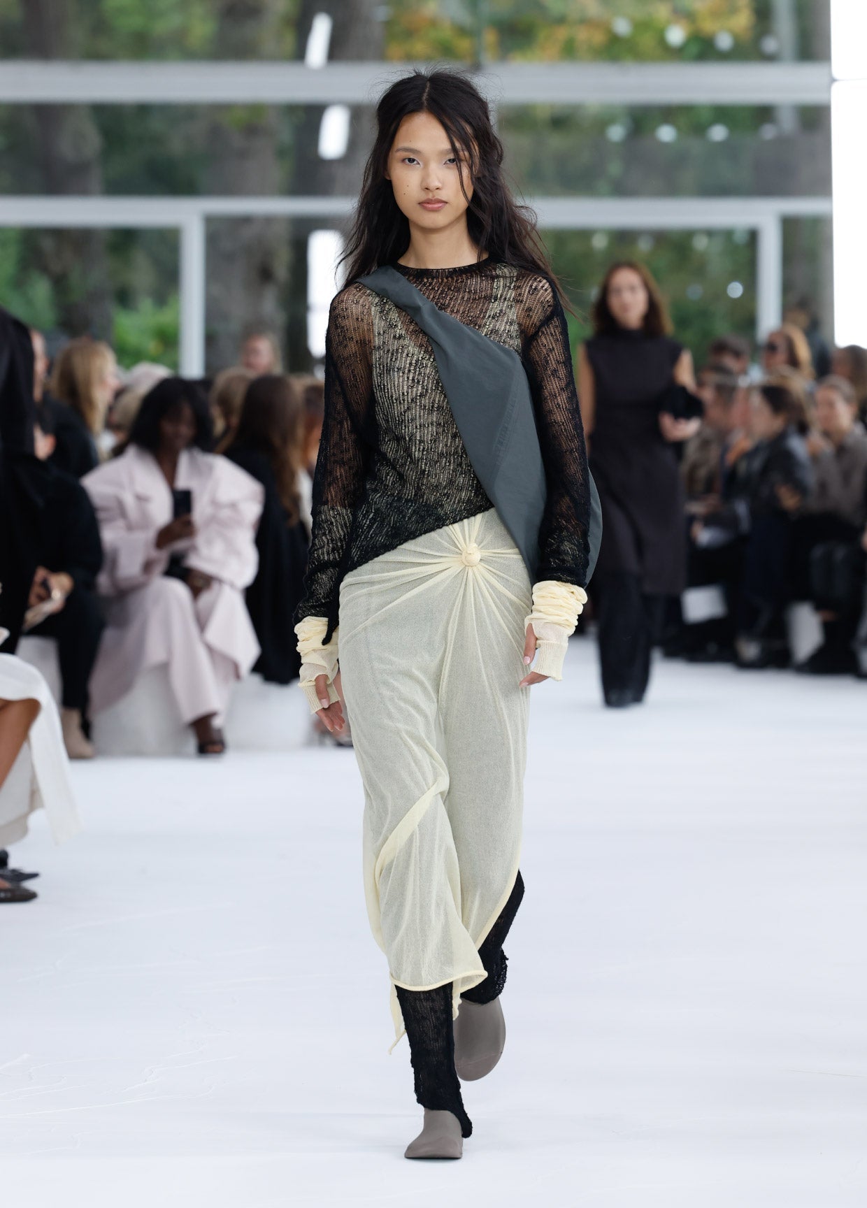 ISSEY MIYAKE COLLECTIONS SPRING SUMMER 2025 – ISSEY MIYAKE EU