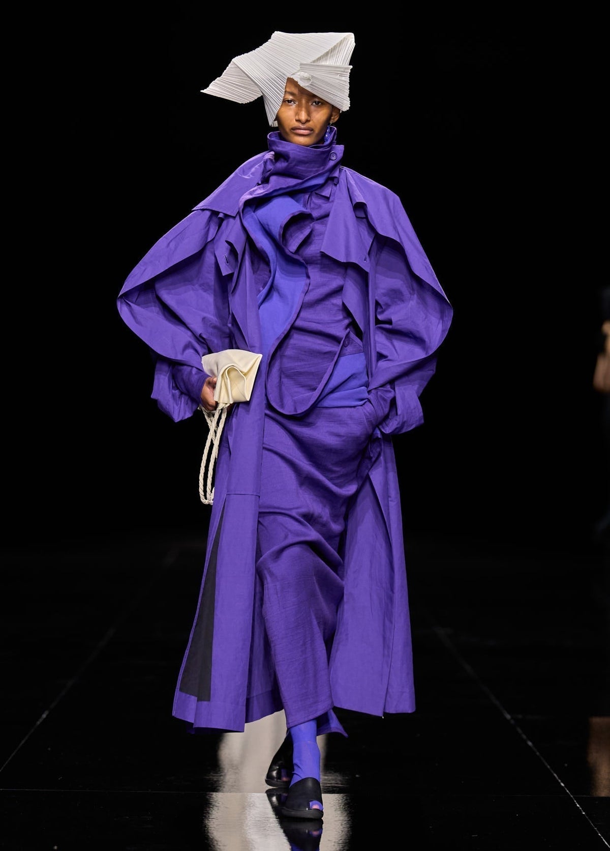 ISSEY MIYAKE SPRING SUMMER 2027 COLLECTIONS 15