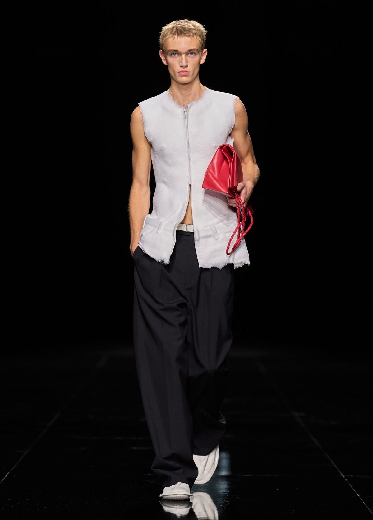 ISSEY MIYAKE SPRING SUMMER 2027 COLLECTIONS 20