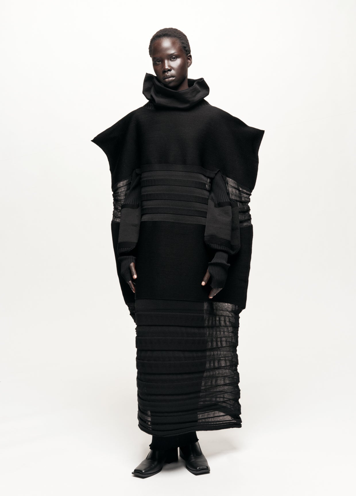 ISSEY MIYAKE LOOK 48