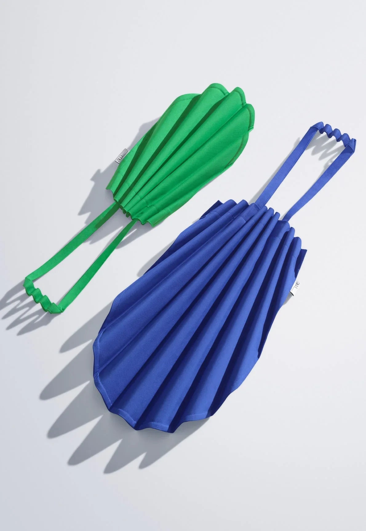 me ISSEY MIYAKE CATALOG AW25 07