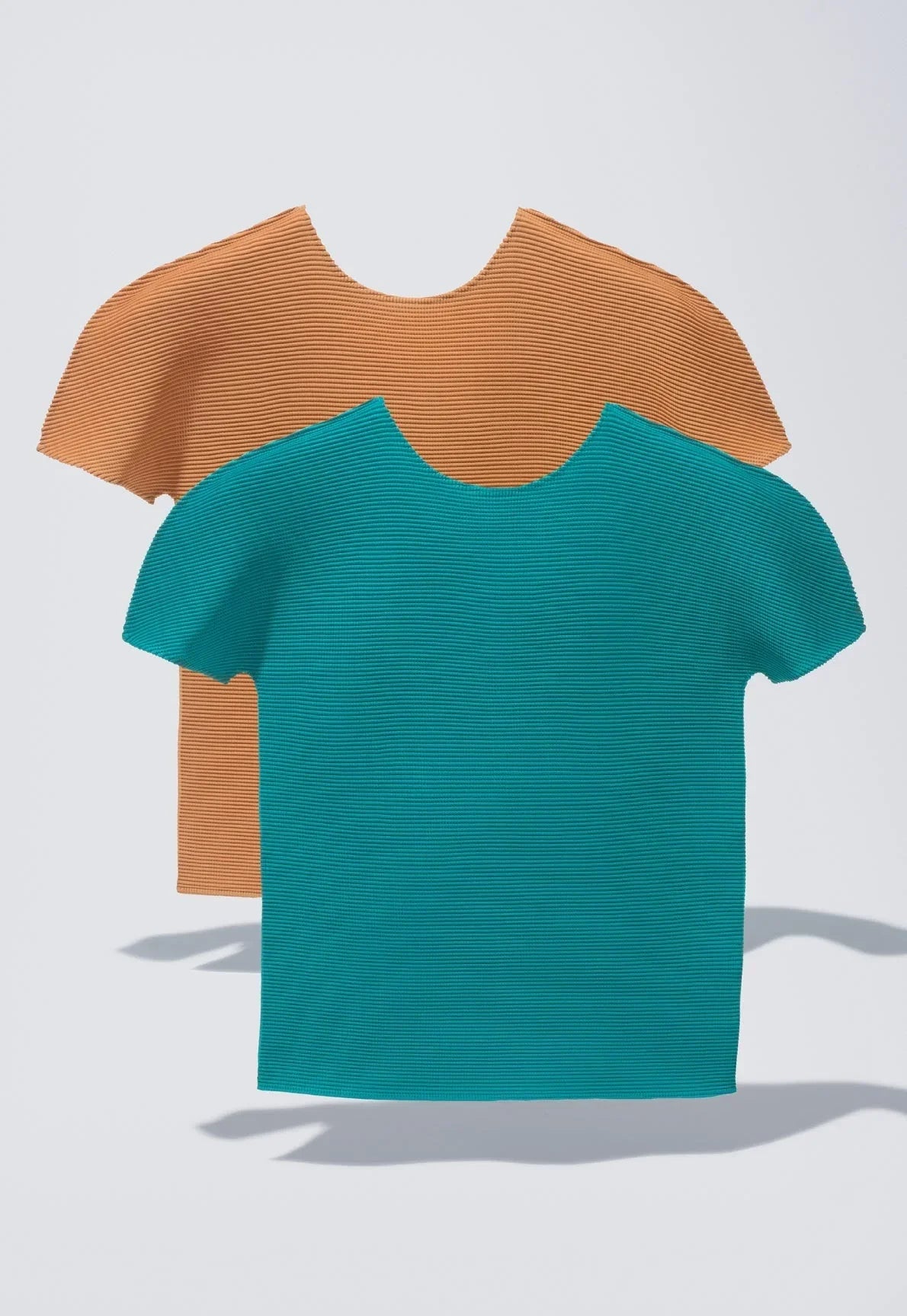 me ISSEY MIYAKE CATALOG AW25 17