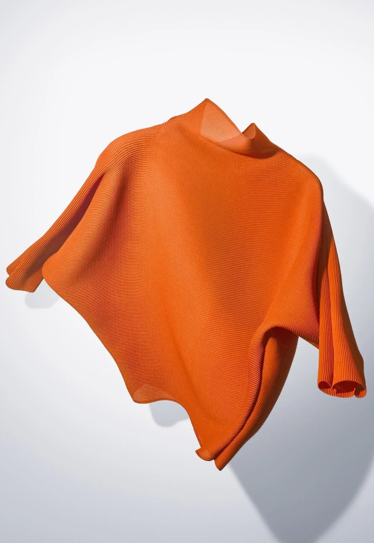 me ISSEY MIYAKE CATALOG AW25 32