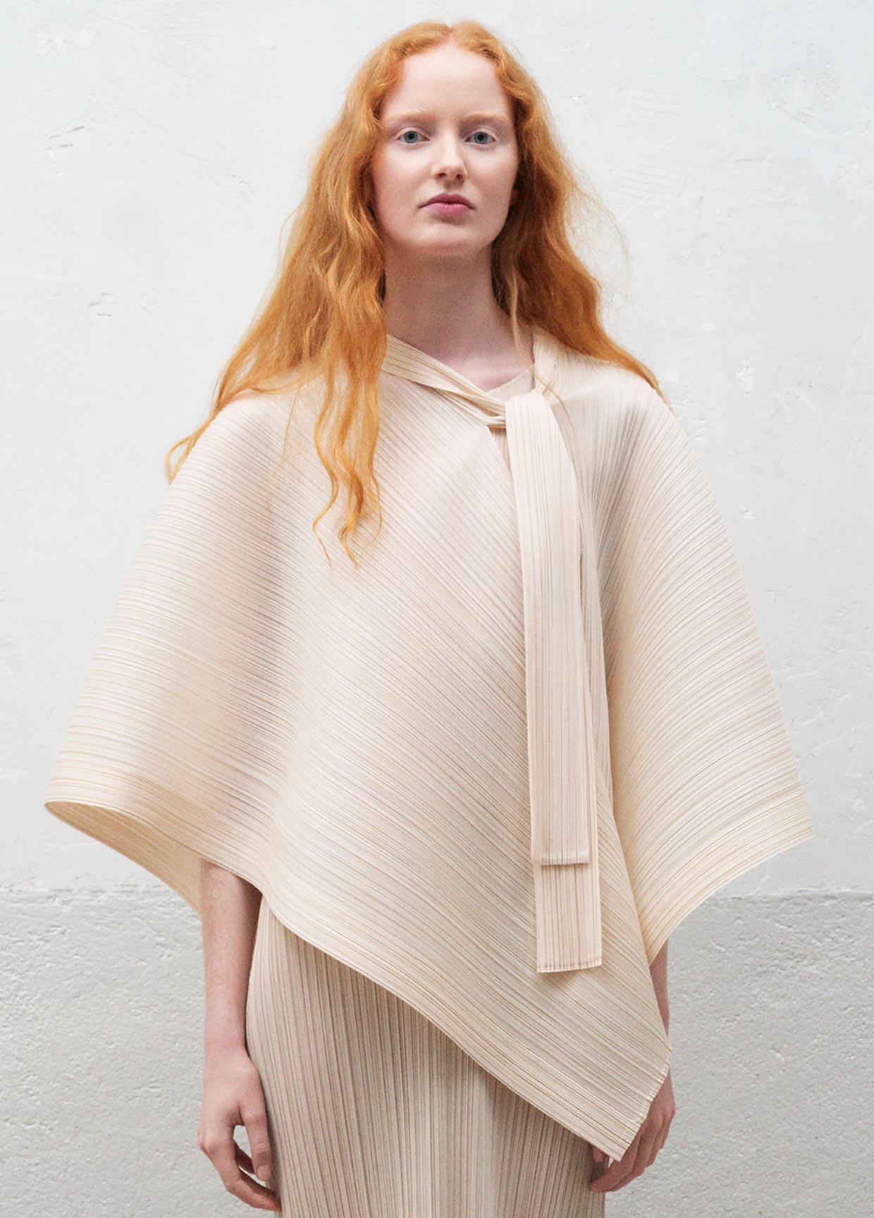 PLEATS PLEASE ISSEY MIYAKE LOOK 40