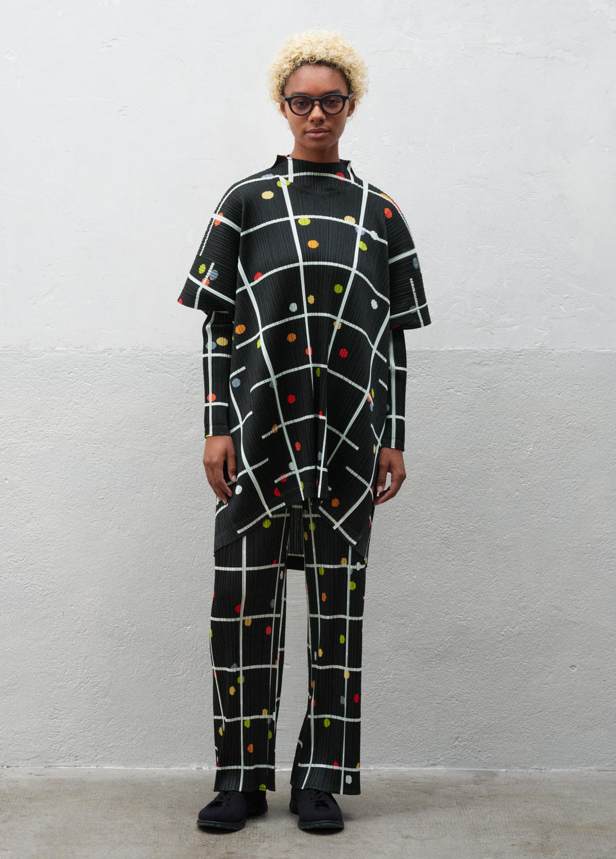 PLEATS PLEASE ISSEY MIYAKE LOOK 15