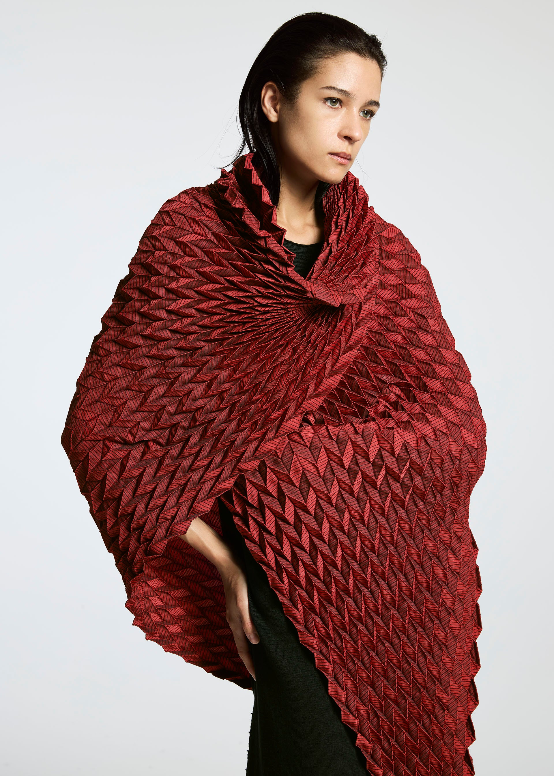 TYPE-O STOLE Stole Black – ISSEY MIYAKE EU