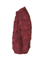 A detail shot of the APOCABLE TYPE O 018 prêt à porter.