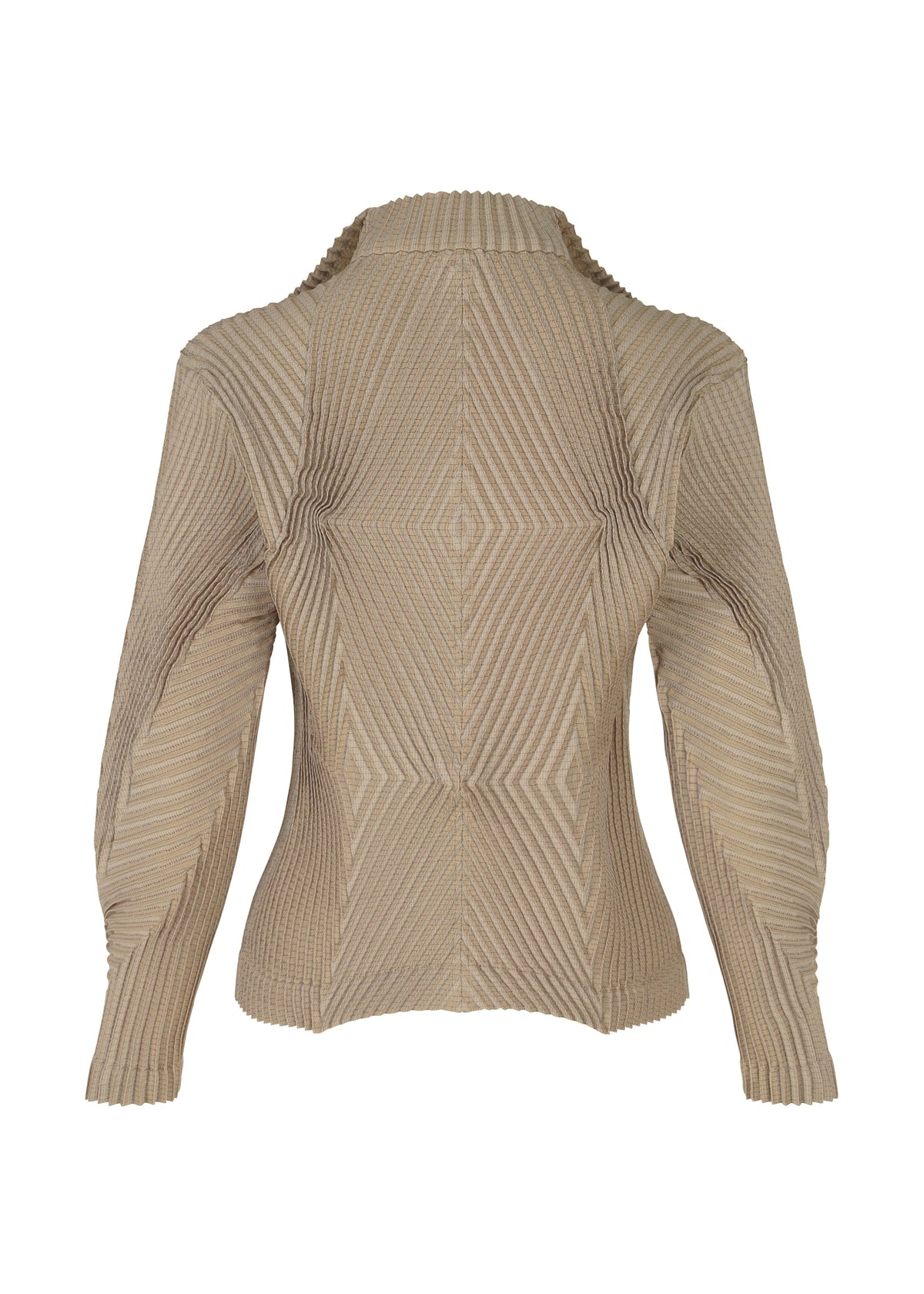 A detail shot of the APOCABLE TYPE O 007 prêt à porter.