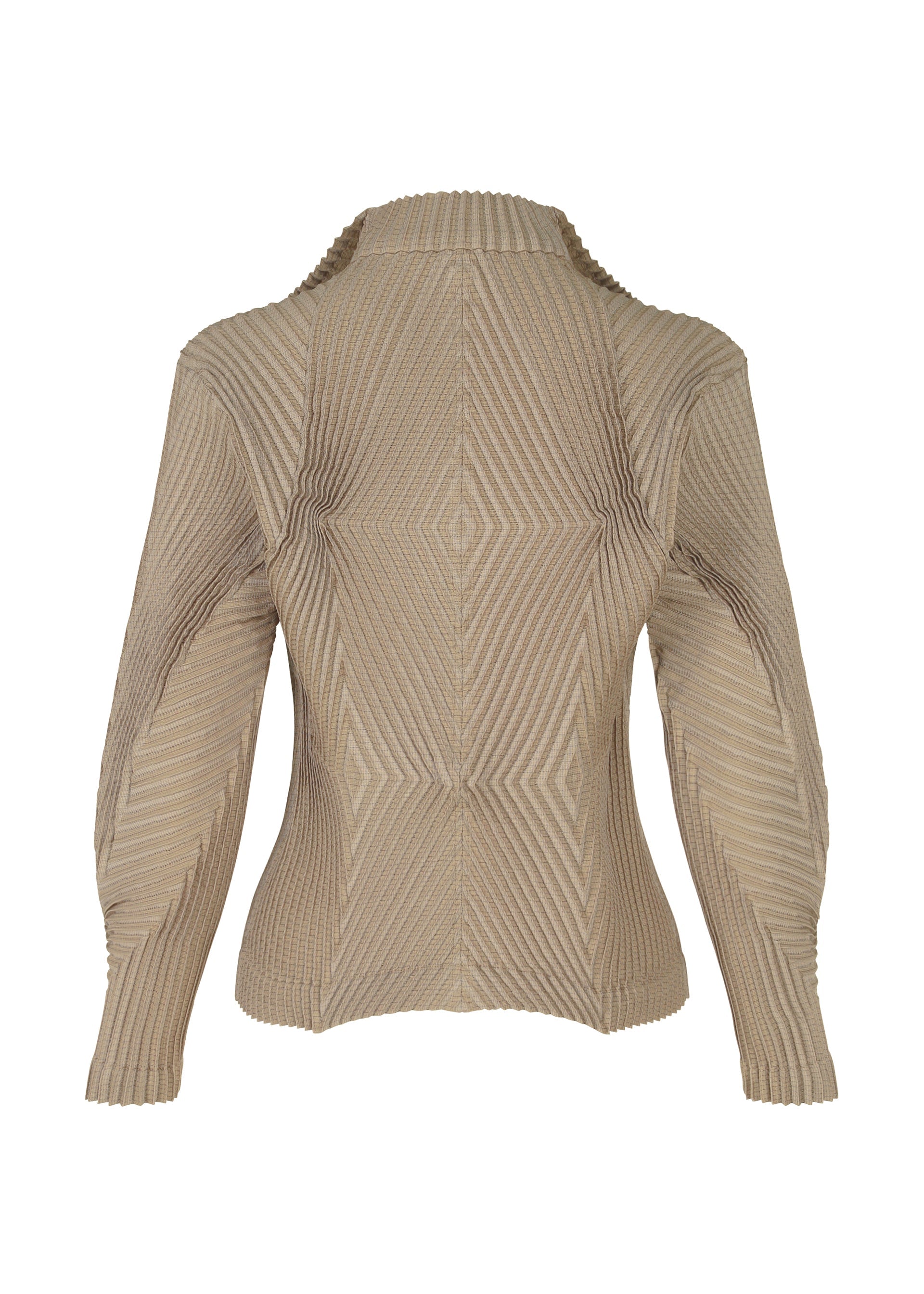 A detail shot of the APOCABLE TYPE O 007 prêt à porter.