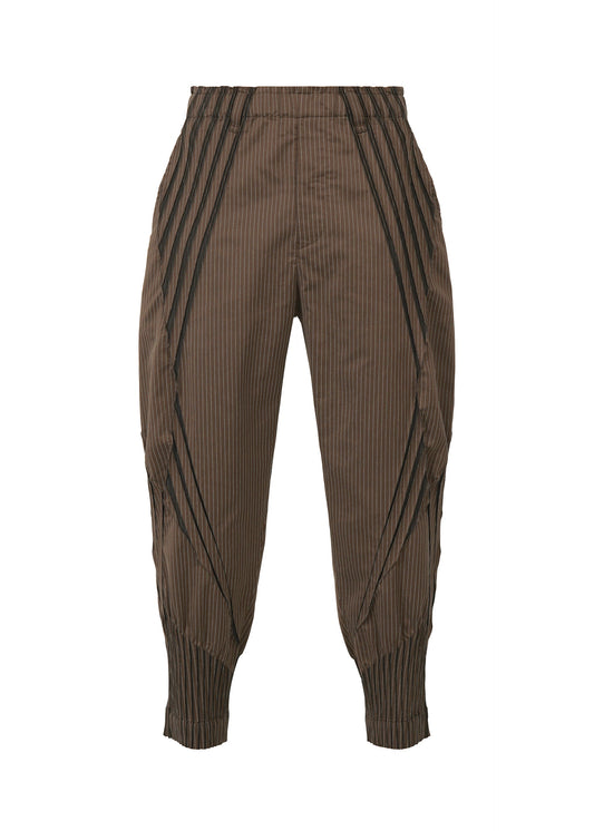 A product shot of the A-Poc Able Issey Miyake TYPE S 001 3 trousers in .