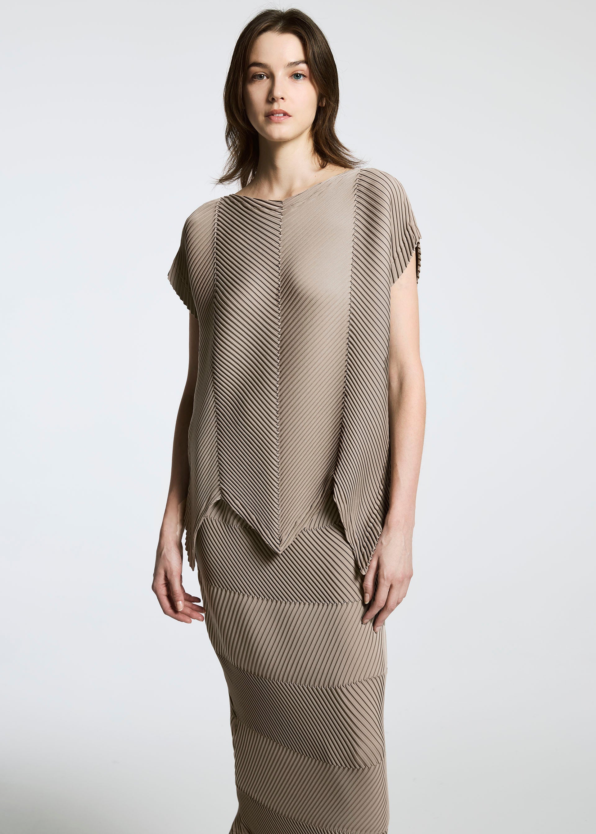TYPE-P 004 Top Black – ISSEY MIYAKE EU