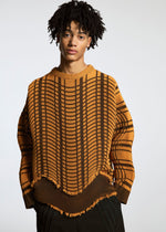 A model wears the APOCABLE TYPE W 010 prêt à porter.