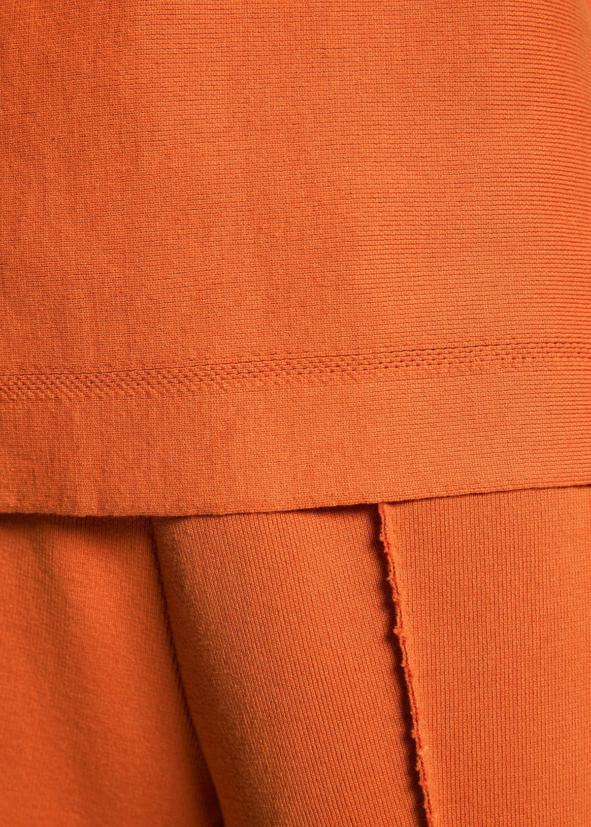 A model wears the APOCABLE TYPE A 001 3 prêt à porter.