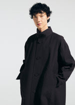 A model wears the A-Poc Able Issey Miyake TYPE T 001 1 prêt à porter.