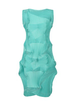 A detail shot of the A-Poc Able Issey Miyake TYPE O 003 prêt à porter.