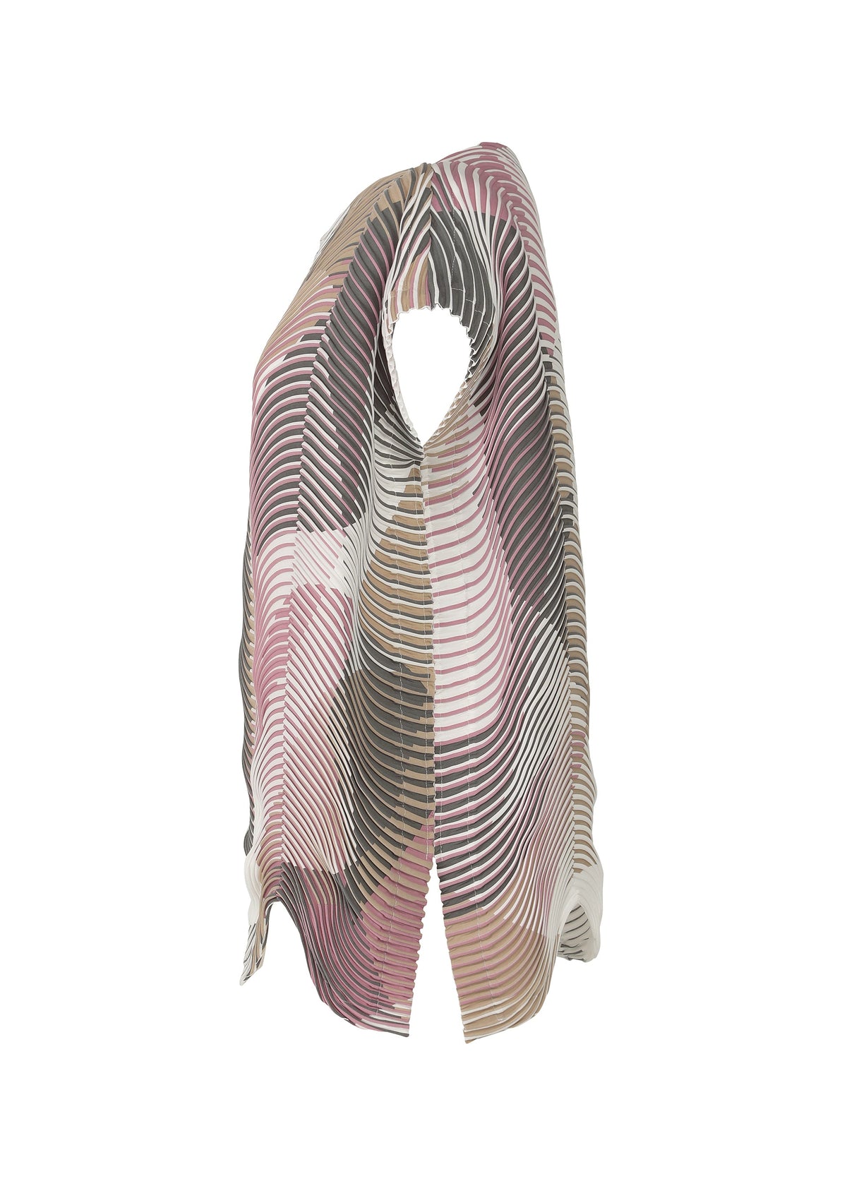 A detail shot of the A-POC ABLE ISSEY MIYAKE TYPE-P 005 shirt.